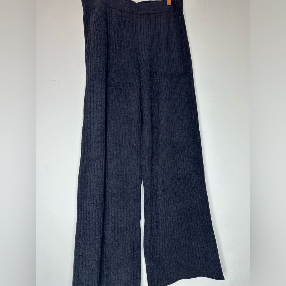 Barefoot Dreams CozyChic Ultra Lite® Rib Rolled Edge Pant.
